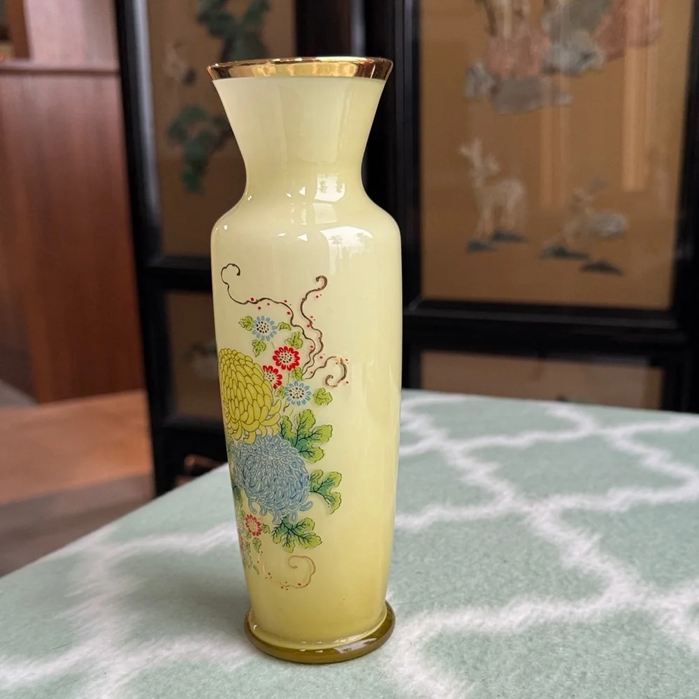 Vintage hand painted blown glass Floral Vase with Yellow and Gold Accents - Picture 2 of 8